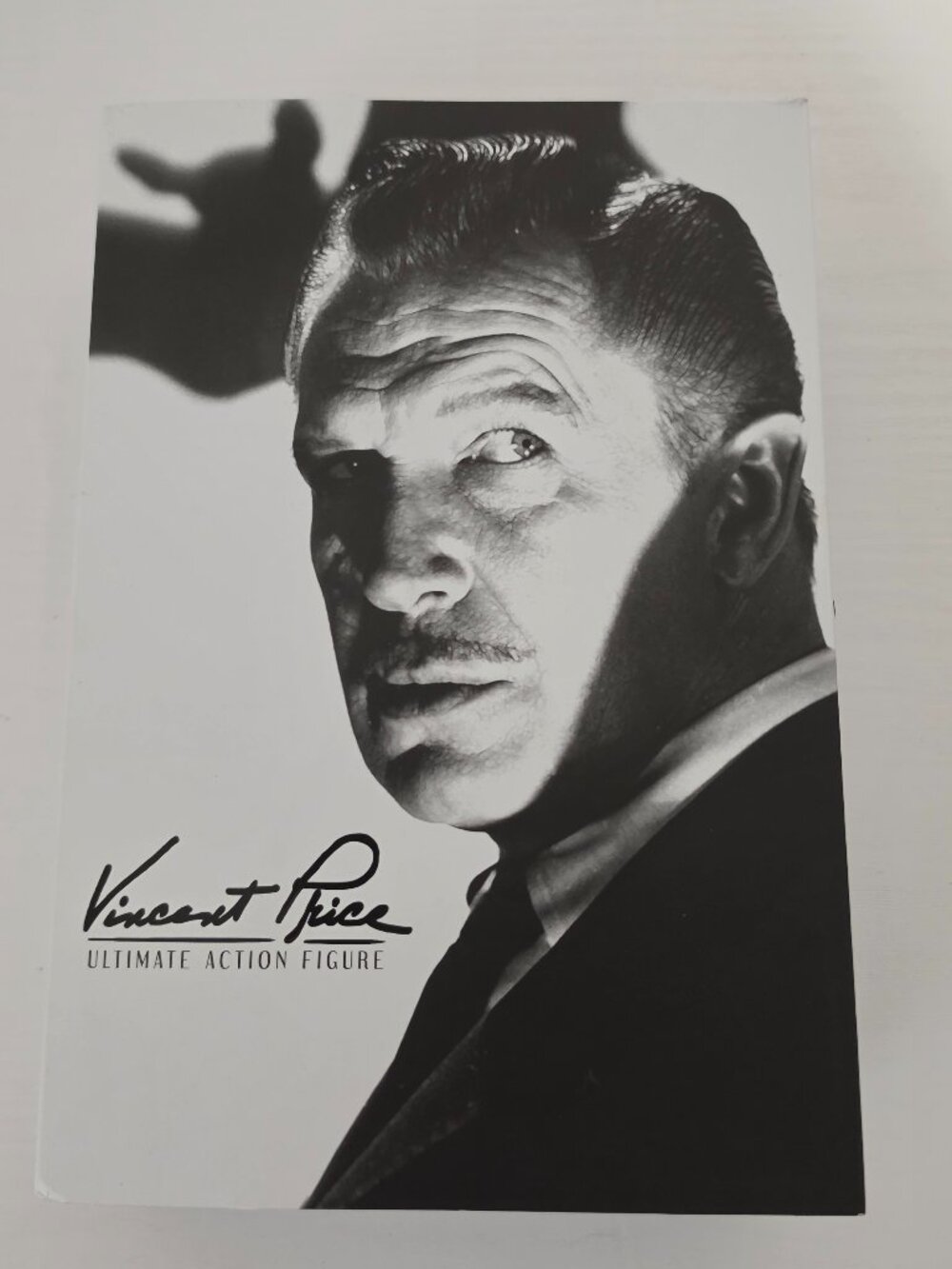 ULTIMATE VINCENT PRICE (BLACK & WHITE) 7" inch Action Figure NECA 2025 New